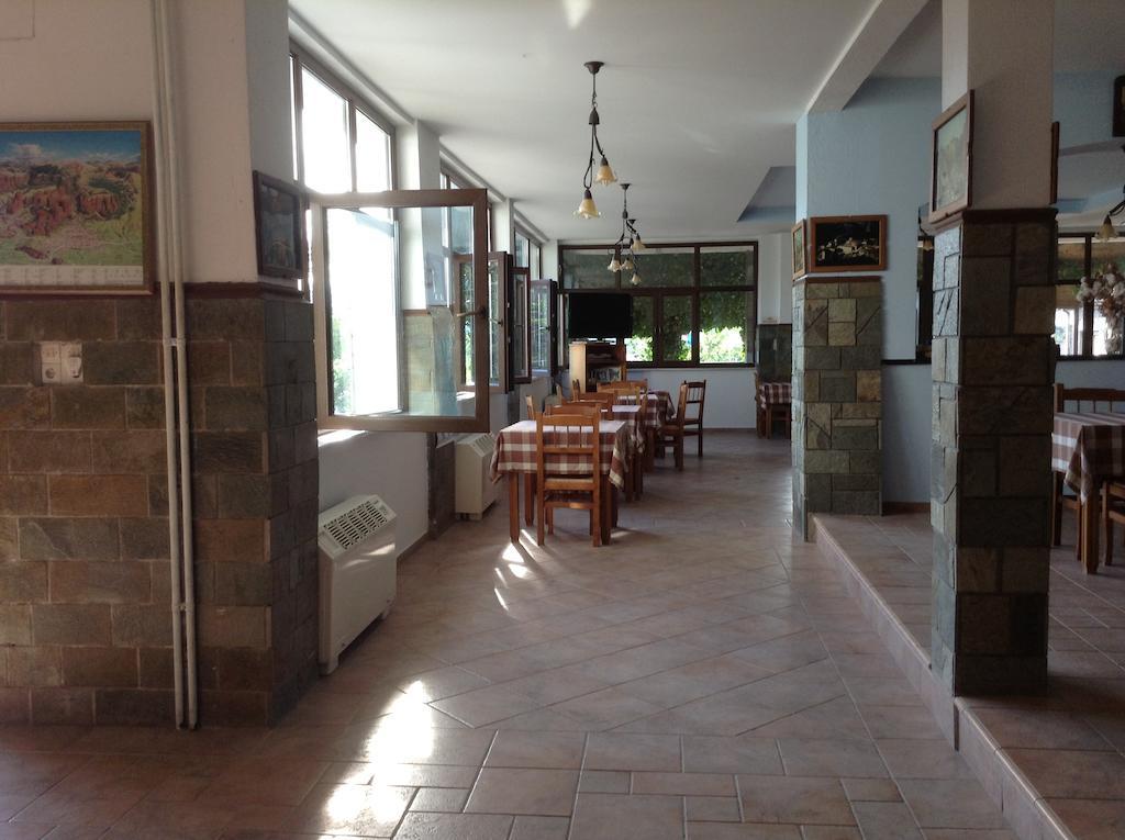 Hotel France Каламбака Екстер'єр фото